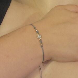 Elegant Blue Bracelet with Rhinestone Accent